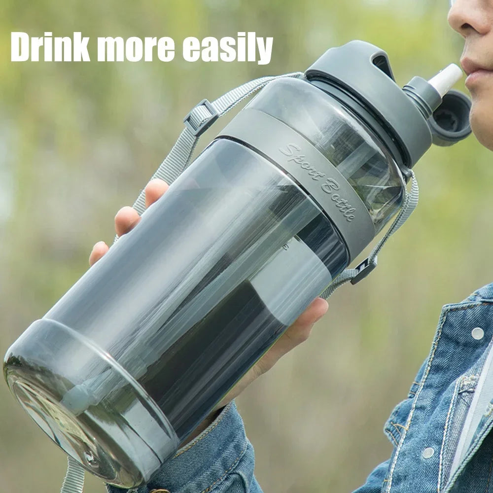 Neue 3-Liter-Trinkflasche mit Strohhalm, Fitness-Flasche mit Riemen für Outdoor, Reisen, Sport, große Kapazität