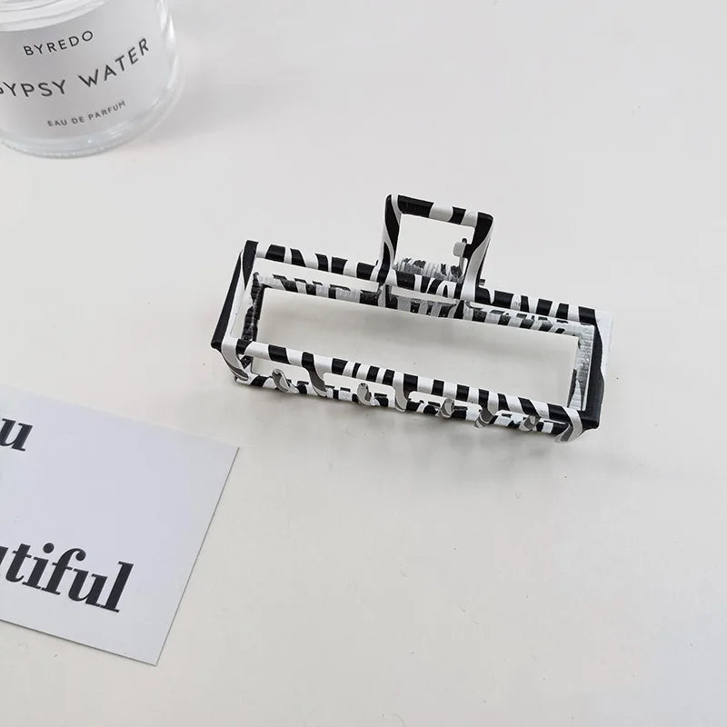 Goldener hohler geometrischer Haarspange Metall Haar Kralle Kreuz Haarspange Stirnband Haarnadel Splitter Haar Krabbe Frauen Mode Haar