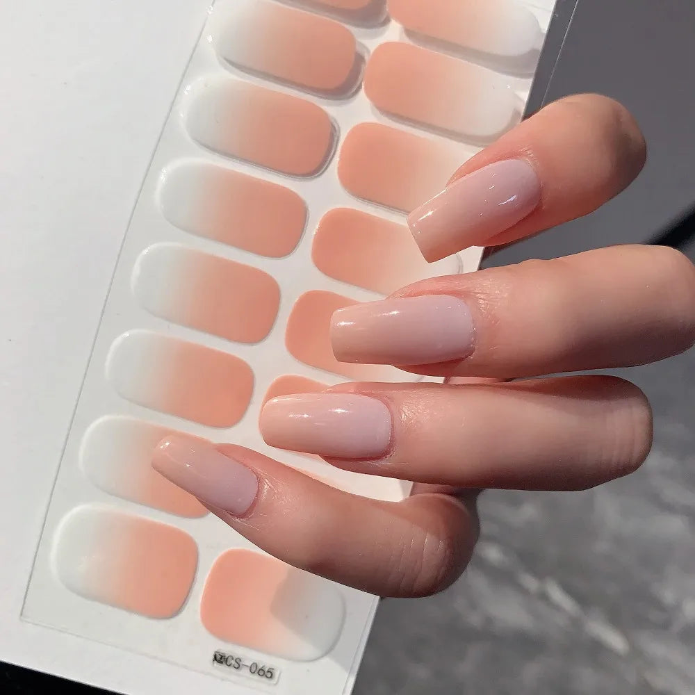 Semi-cured Gel-Nagelsticker, einfarbig, halbgebackene Nagelspitzen, vollständige Aufkleber, UV-Lampe erforderlich