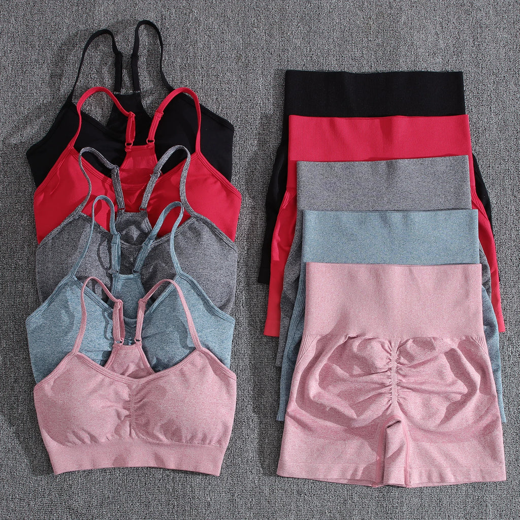 Solide Damen-Zweiteiler, Pfirsich-Po-Shorts, weibliche Trainingsanzüge, Fitnessstudio-Set, Neckholder-Fitness-Shorts, Push-Up-BH, Sommer