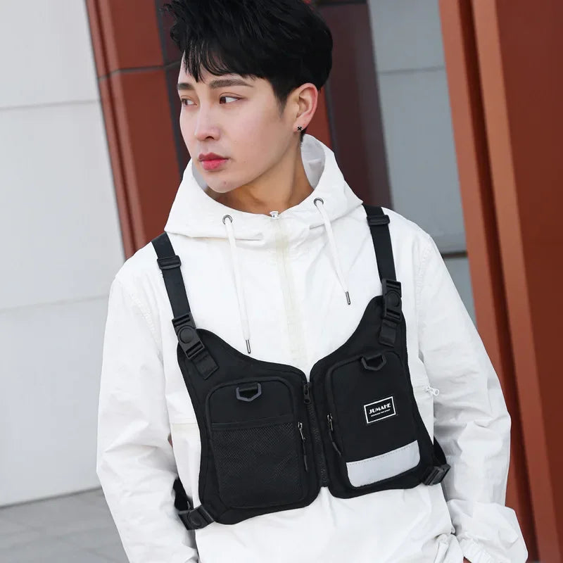 Function 2026 New Chest bag Vest Outdoor Hip hop Sports Fitness Men Protective Reflective Top vest Cycling Fishing Vests Mochila